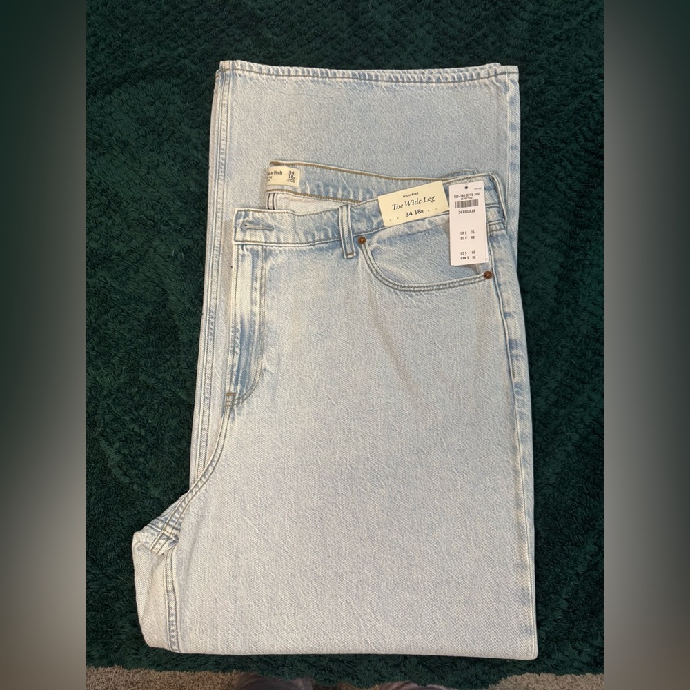 Abercrombie High Rise “The Wide Leg”